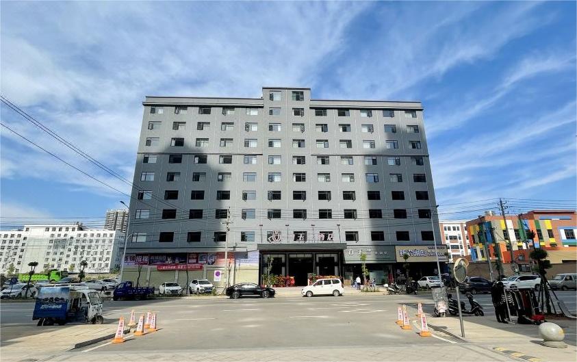 白玉兰酒店