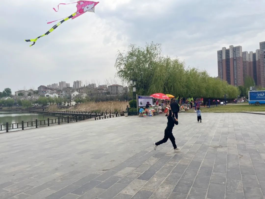 ed63d824-df55-4d34-9788-8a3cbf7ca05b_副本.jpg