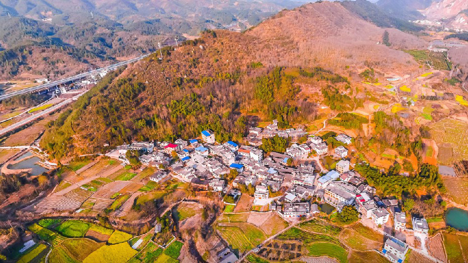 幕阜山旅游公路